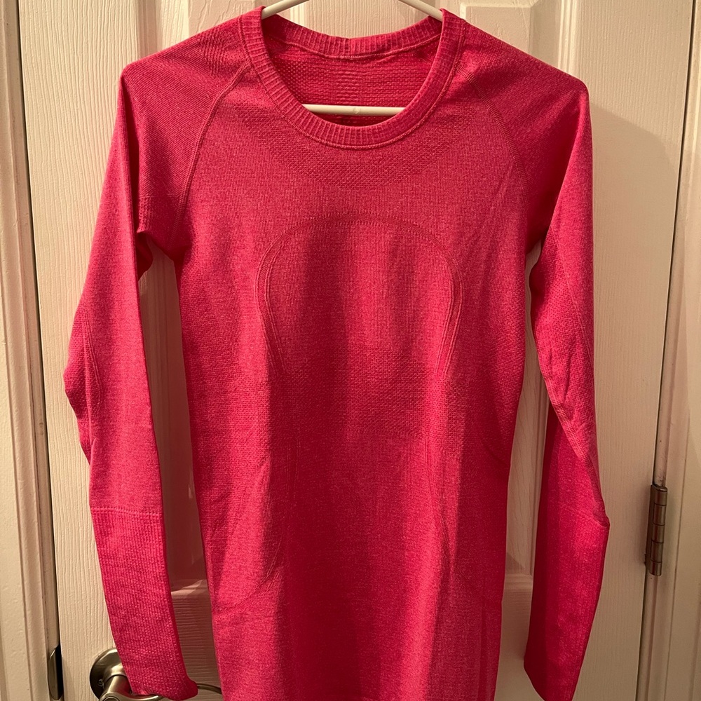 Lululemon Swiftly long sleeve top